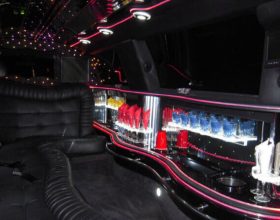 10-Passenger-Stretch-Limo-Lincoln