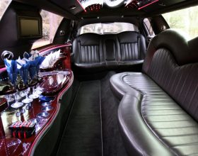 10 Passenger Stretch Limo - Lincoln